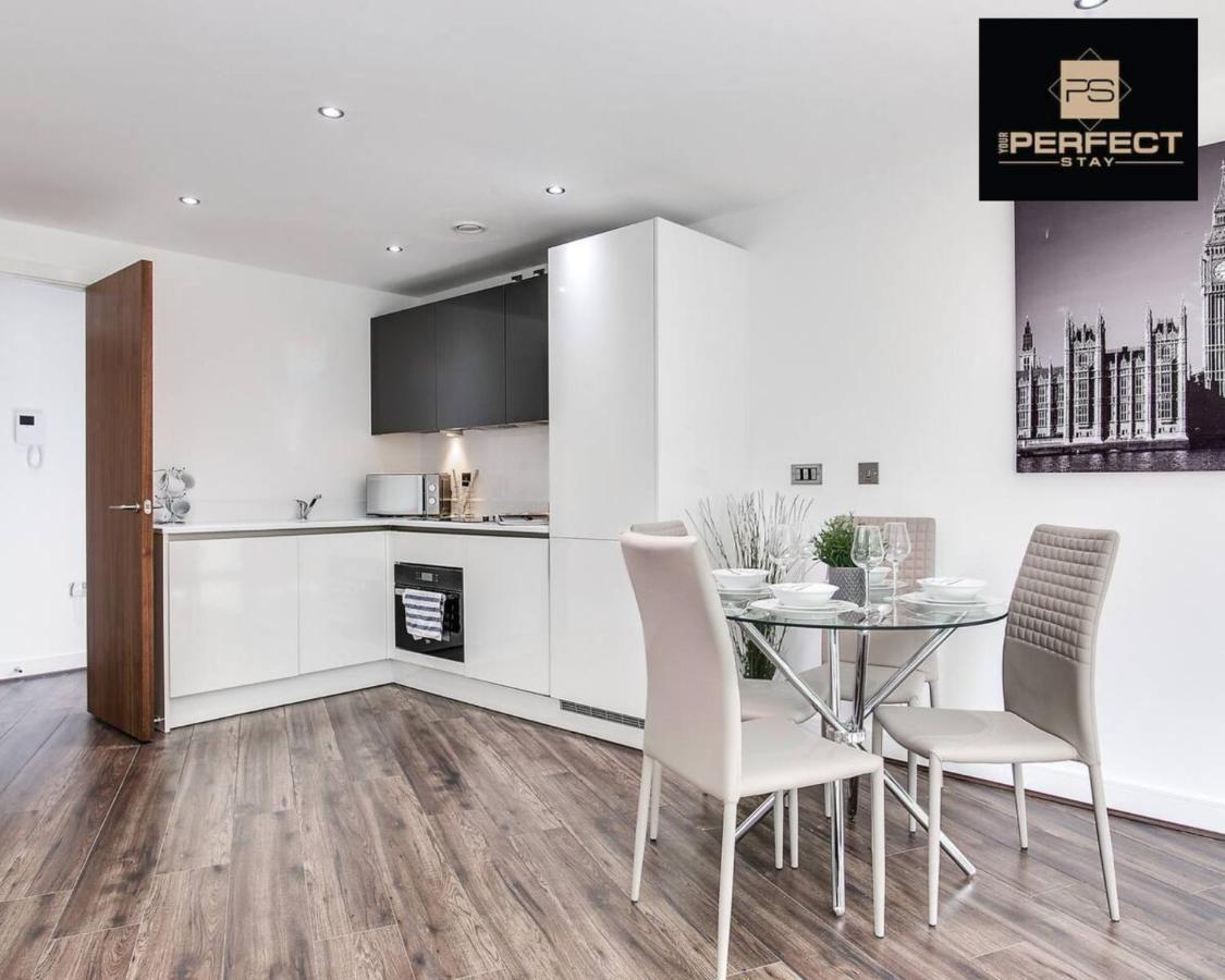 Luxe Modern Apartment By Your Perfect Stay Short Lets Birmingham Exterior photo