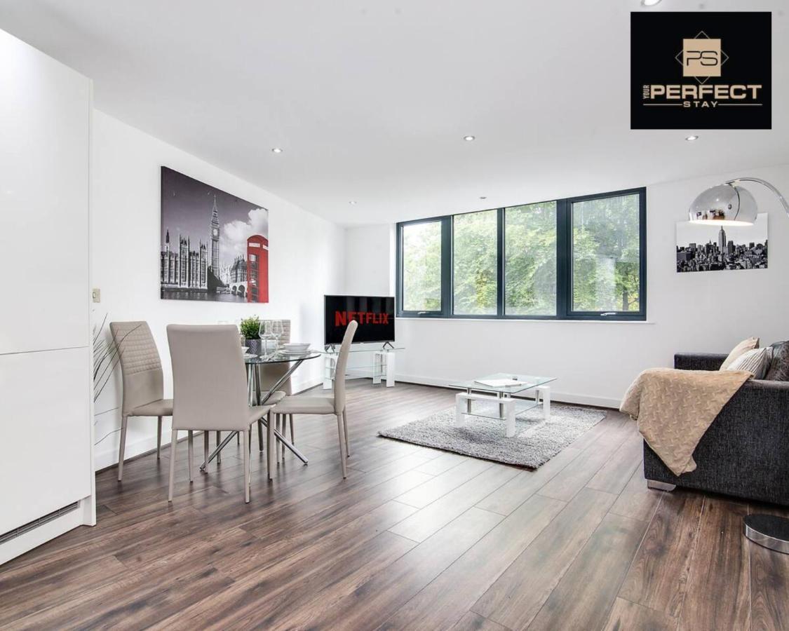 Luxe Modern Apartment By Your Perfect Stay Short Lets Birmingham Exterior photo