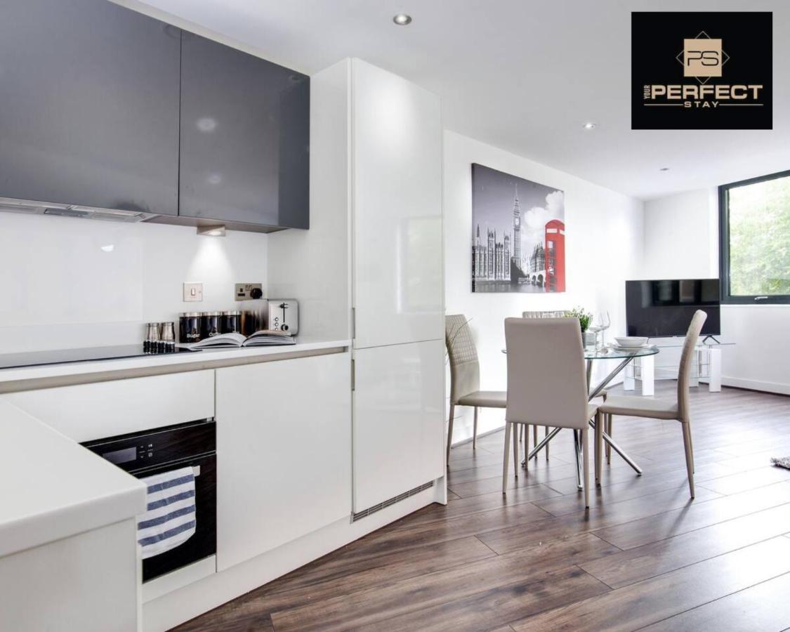 Luxe Modern Apartment By Your Perfect Stay Short Lets Birmingham Exterior photo
