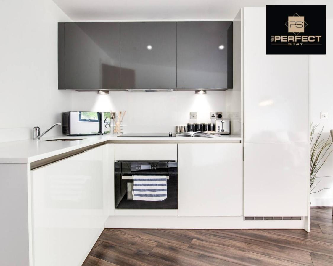 Luxe Modern Apartment By Your Perfect Stay Short Lets Birmingham Exterior photo