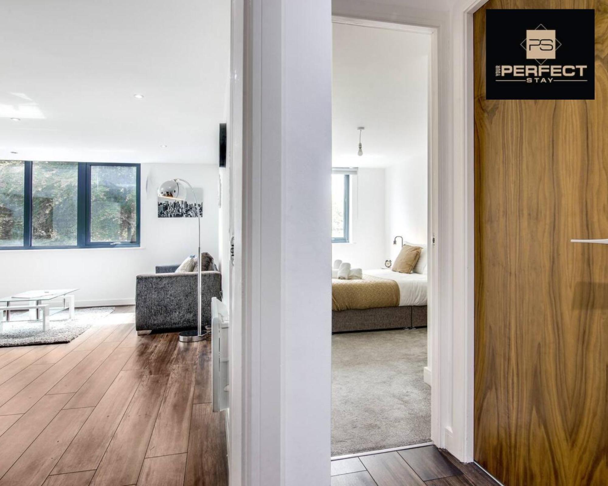 Luxe Modern Apartment By Your Perfect Stay Short Lets Birmingham Exterior photo